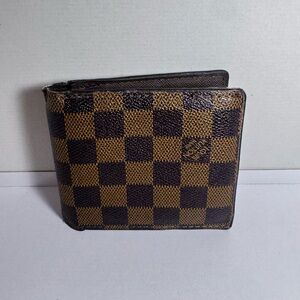 Authentic Louis Vuitton Wallet in Brown and Black